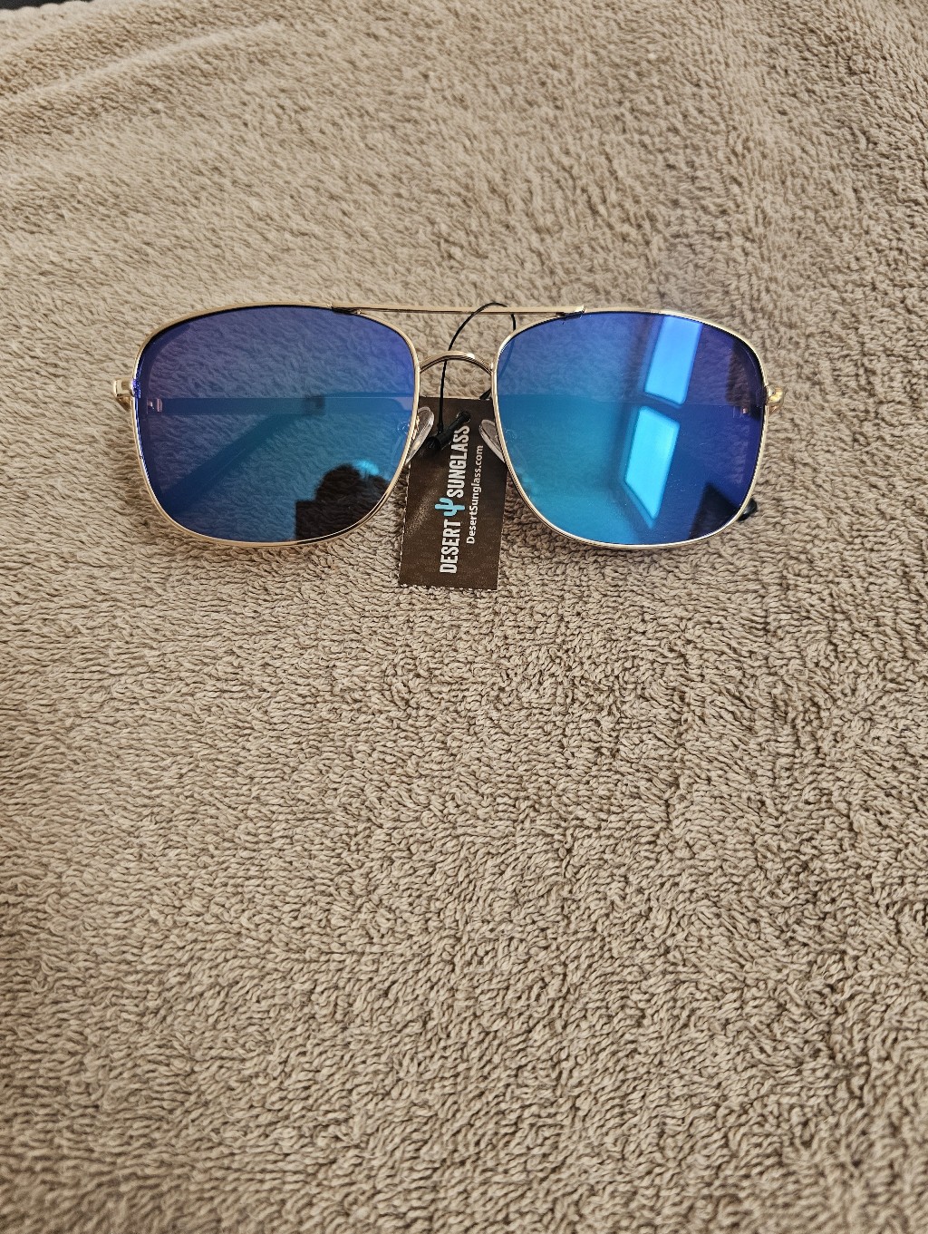 Blue Mirrored Aviator Sunglasses